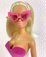 Load image into Gallery viewer, Corazón Glasses