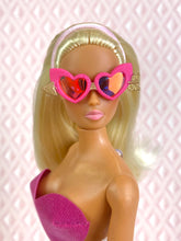 Load image into Gallery viewer, Corazón Glasses