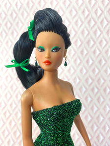 "Shimmy Shimmers in Green" OOAK